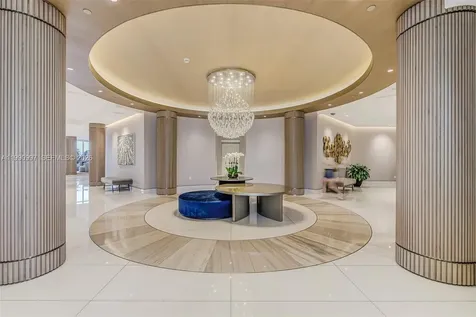 888 Brickell Key Drive Miami FL 33131