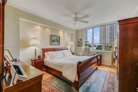 888 Brickell Key Drive Miami FL 33131
