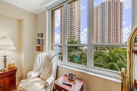 888 Brickell Key Drive Miami FL 33131