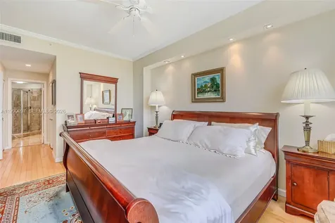 888 Brickell Key Drive Miami FL 33131