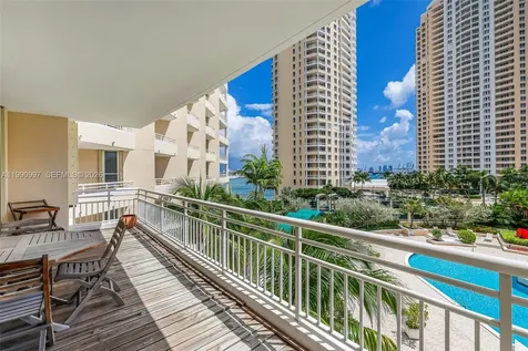 888 Brickell Key Drive Miami FL 33131