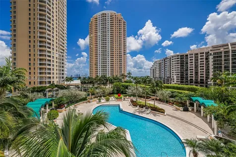 888 Brickell Key Drive Miami FL 33131