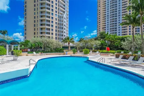 888 Brickell Key Drive Miami FL 33131
