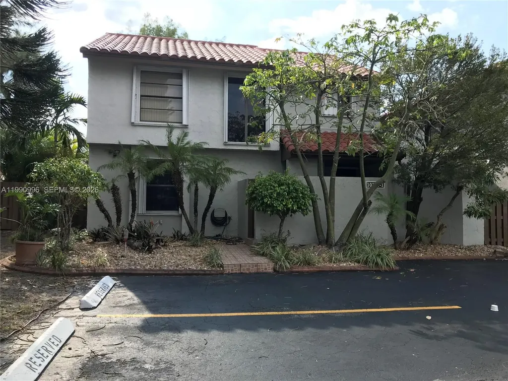 10337 NW 9th Street Circle Miami FL 33172