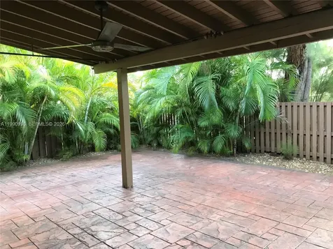 10337 NW 9th Street Circle Miami FL 33172