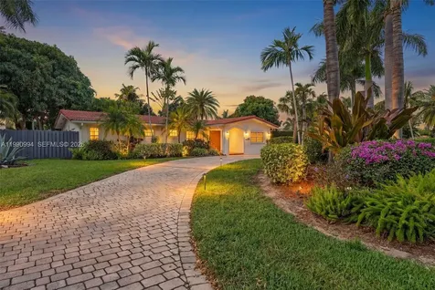 1661 Bel Air Avenue Lauderdale By The Sea FL 33062
