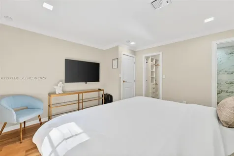 1661 Bel Air Avenue Lauderdale By The Sea FL 33062