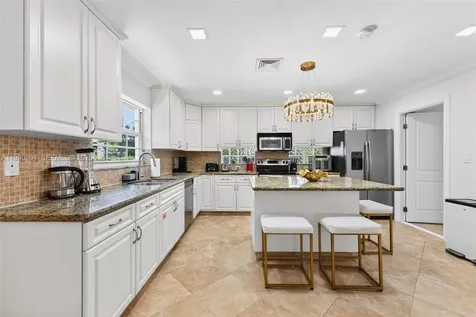 1661 Bel Air Avenue Lauderdale By The Sea FL 33062