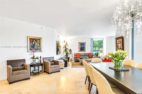 21050 Point Place Aventura FL 33180
