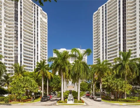21050 Point Place Aventura FL 33180