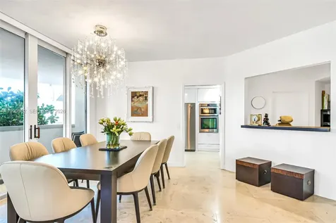 21050 Point Place Aventura FL 33180