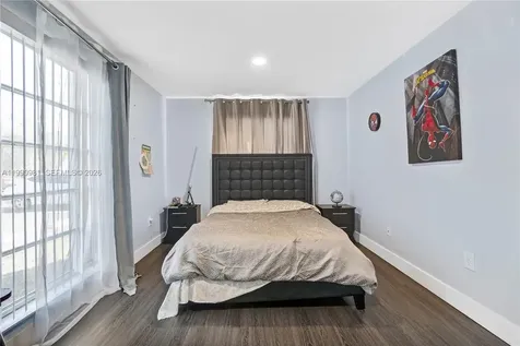9403 SW 76th Street Miami FL 33173