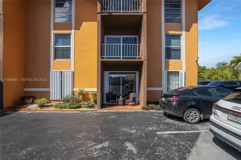 9403 SW 76th Street Miami FL 33173