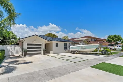 27964 SW 136th Place Homestead FL 33032