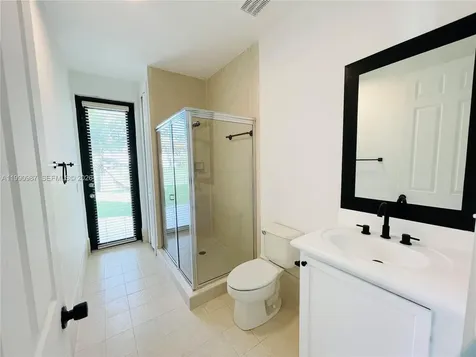 19343 SW 79th Avenue Cutler Bay FL 33157