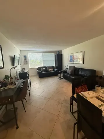 4025 N Federal Highway Oakland Park FL 33308
