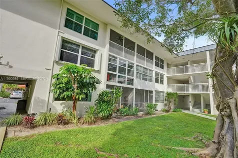 4025 N Federal Highway Oakland Park FL 33308