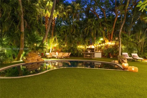 330 Gulf Road Key Biscayne FL 33149
