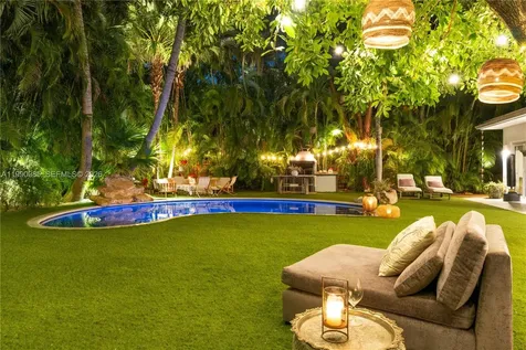 330 Gulf Road Key Biscayne FL 33149