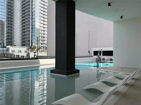 225 N Miami Avenue Miami FL 33128