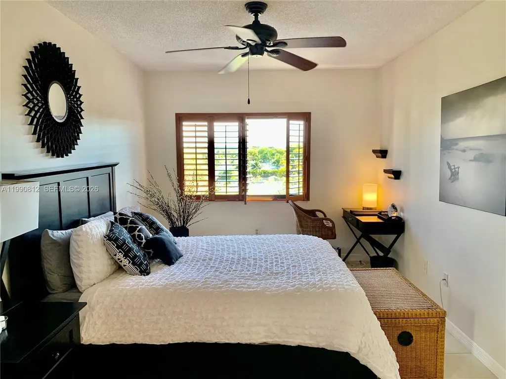 2105 Lavers Circle Delray Beach FL 33444