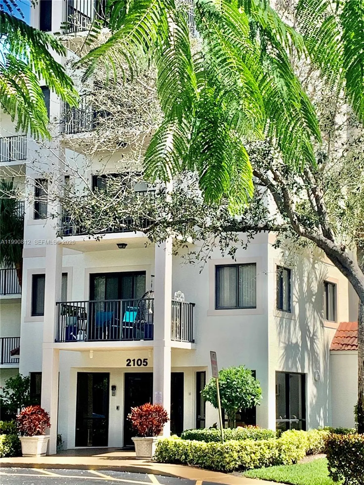 2105 Lavers Circle Delray Beach FL 33444