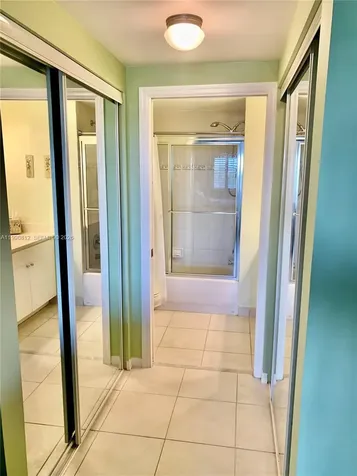 2105 Lavers Circle Delray Beach FL 33444