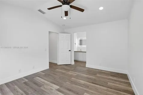 4219 Cherrywood Court Weston FL 33331