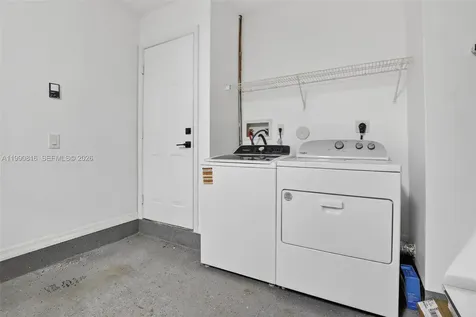 4219 Cherrywood Court Weston FL 33331