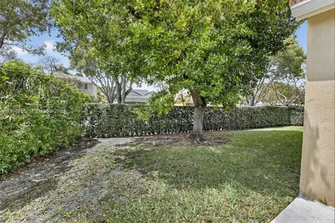 4219 Cherrywood Court Weston FL 33331