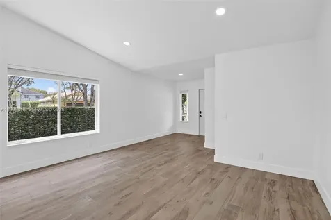 4219 Cherrywood Court Weston FL 33331