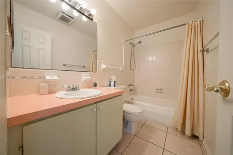 221 SE 9th Avenue Pompano Beach FL 33060