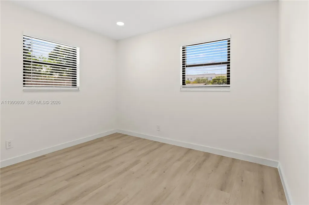 328 SW 11th Avenue Delray Beach FL 33444