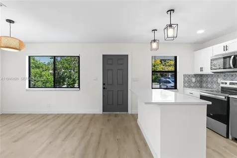 328 SW 11th Avenue Delray Beach FL 33444