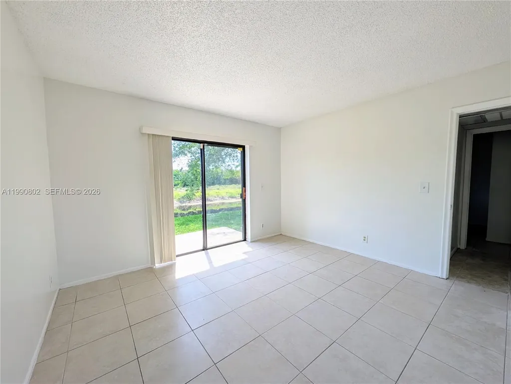 11394 Royal Palm Boulevard Coral Springs FL 33065