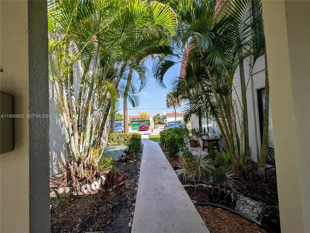 11394 Royal Palm Boulevard Coral Springs FL 33065