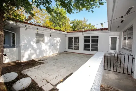 5921 Turin Street Coral Gables FL 33146