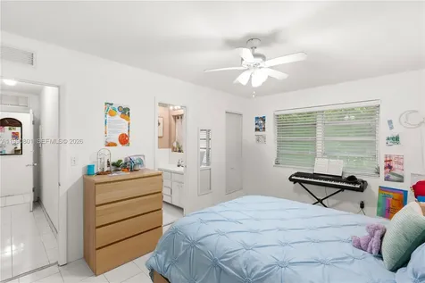 5921 Turin Street Coral Gables FL 33146