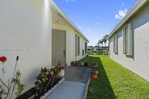 337 SW Maclay Way Port St. Lucie FL 34986