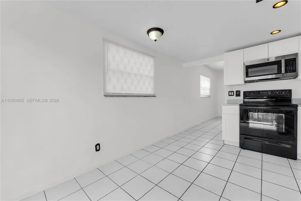 321 SW 1st Court Pompano Beach FL 33060