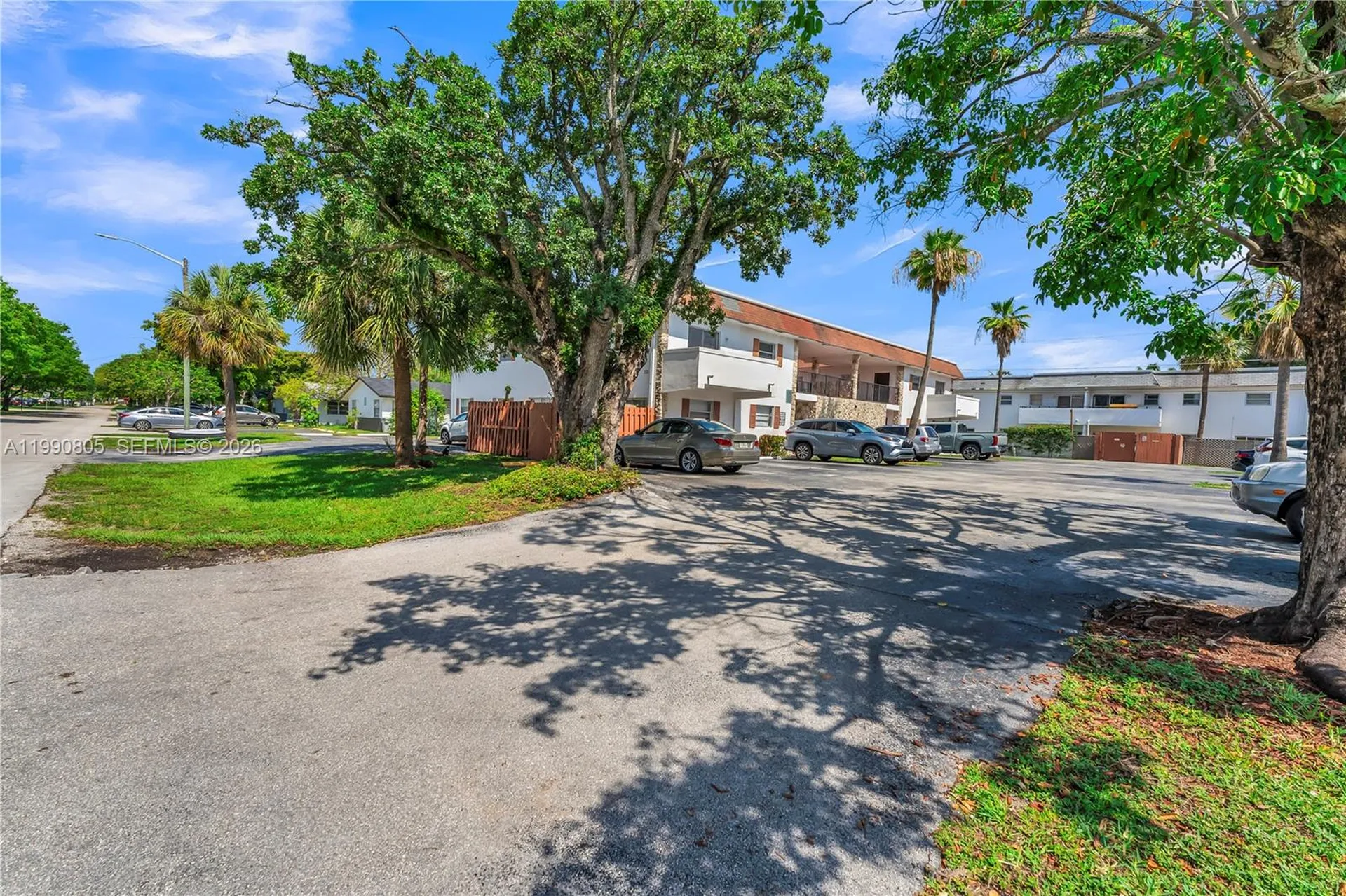 321 SW 1st Court Pompano Beach FL 33060