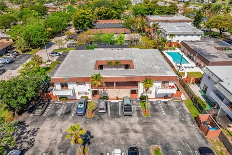 321 SW 1st Court Pompano Beach FL 33060