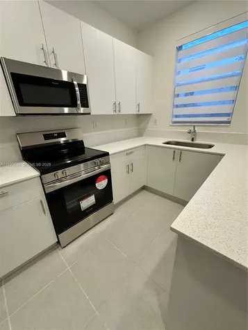 2889 SE 25rd Homestead FL 33035