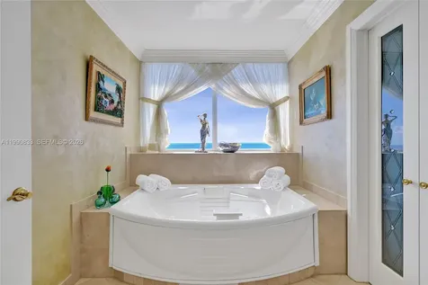 19111 Collins Avenue Sunny Isles Beach FL 33160