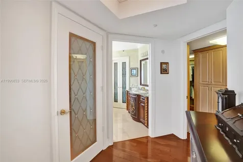 19111 Collins Avenue Sunny Isles Beach FL 33160