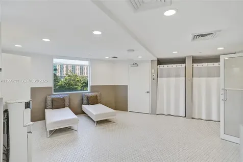 19111 Collins Avenue Sunny Isles Beach FL 33160