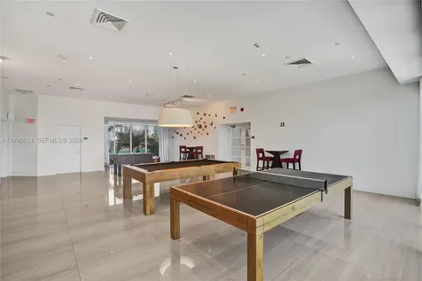 19111 Collins Avenue Sunny Isles Beach FL 33160