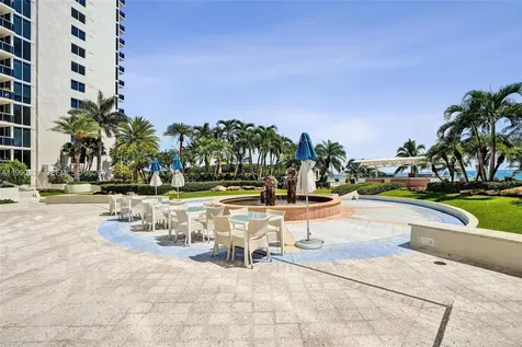 19111 Collins Avenue Sunny Isles Beach FL 33160