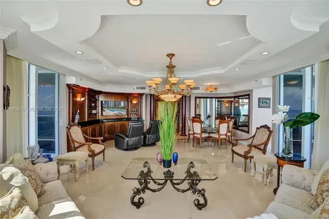 19111 Collins Avenue Sunny Isles Beach FL 33160