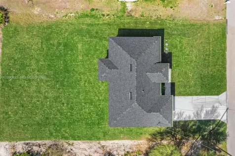 2807 74th Street W Lehigh Acres FL 33971